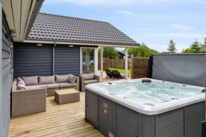 Charming Holiday Home With Many Activities, Bogø By
